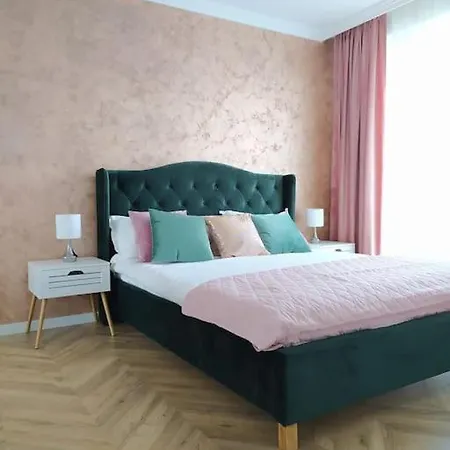 Apartament Ultracentral Pathfinder Târgu-Mureş Esterno foto